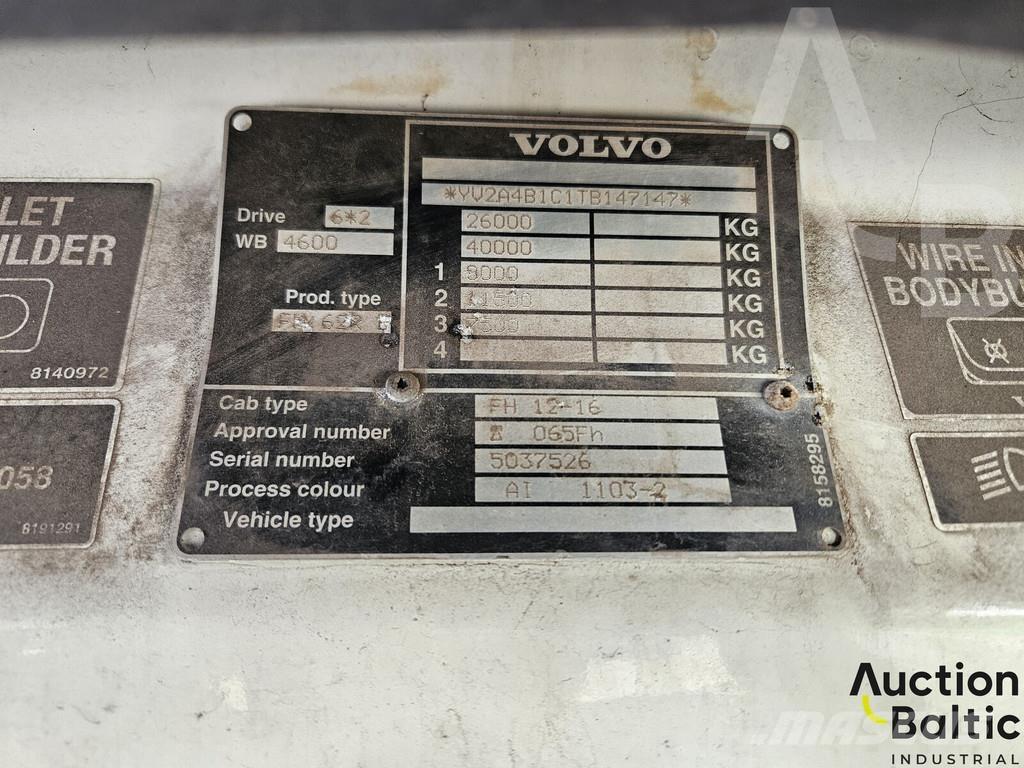 Volvo FH12 Flatbed / Dropside trucks