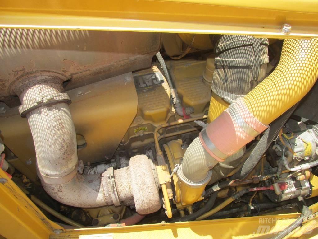 CAT D 8 T Crawler dozers