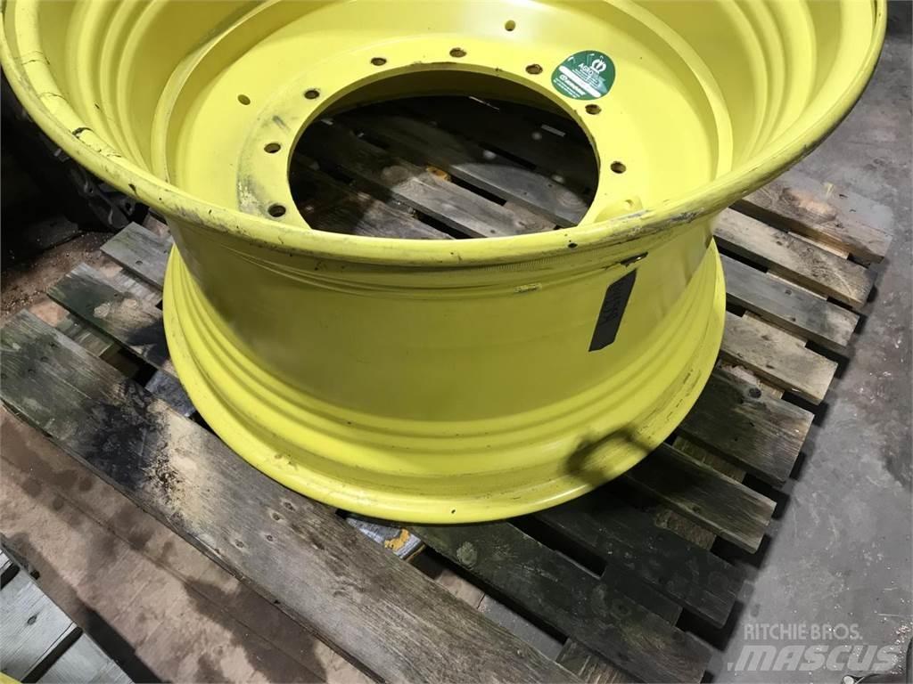 John Deere 20x34 Tyres, wheels and rims