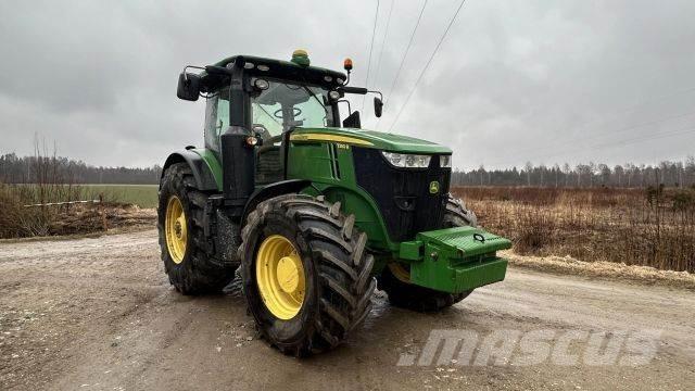 John Deere 7250R Tractors