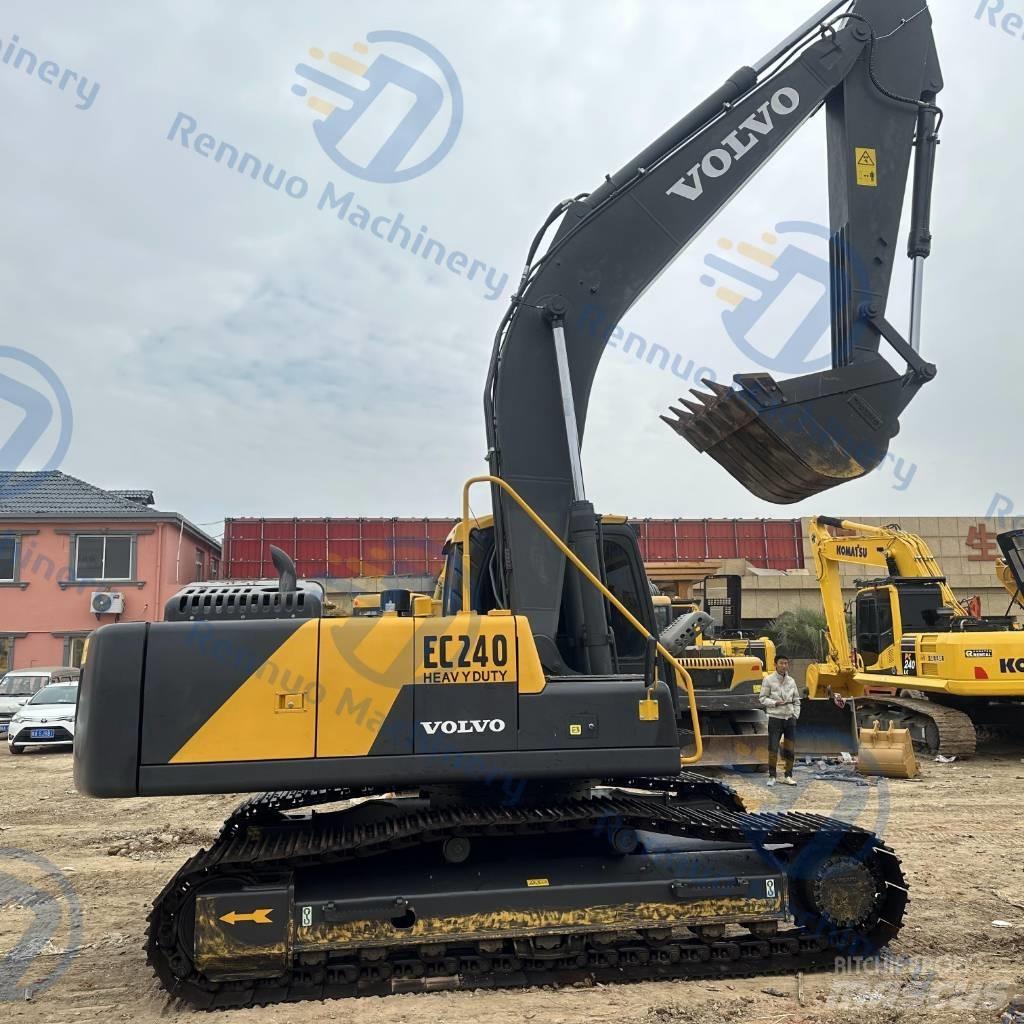 Volvo EC 240 Crawler excavators