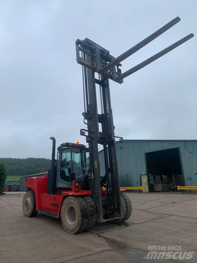 Kalmar DCG120-12 Diesel trucks
