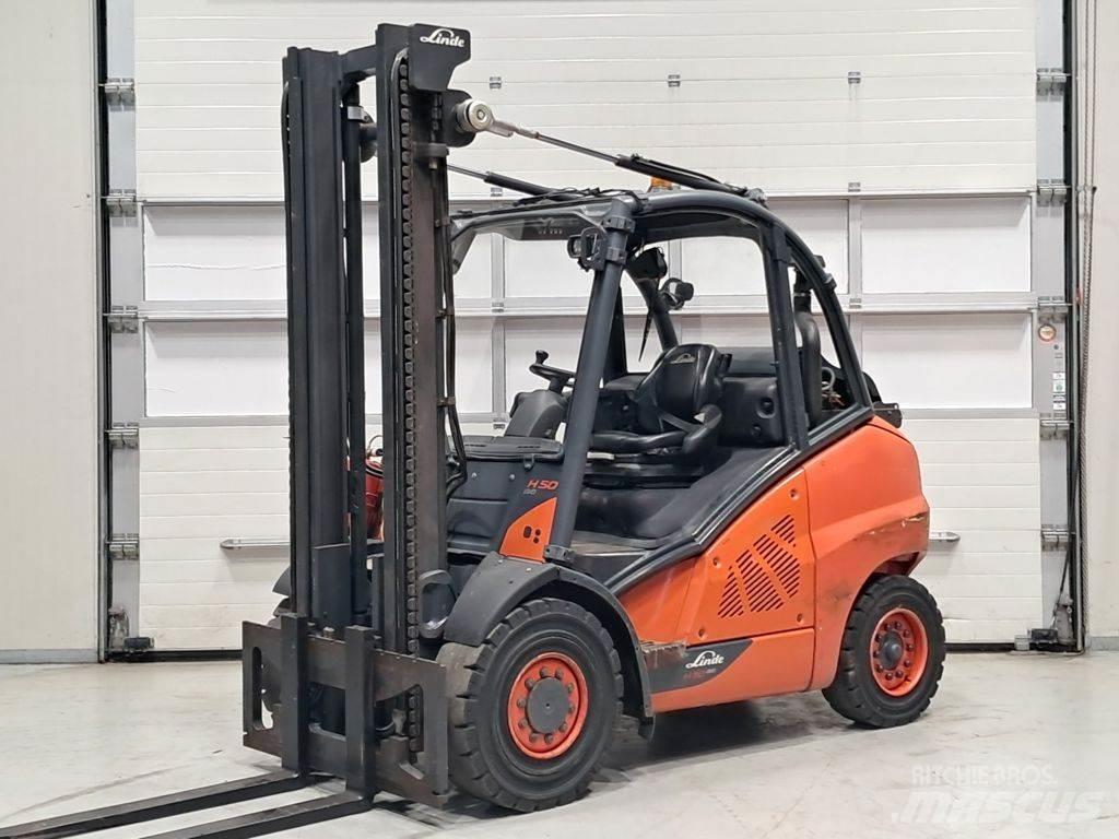 Linde H50T-02 LPG trucks