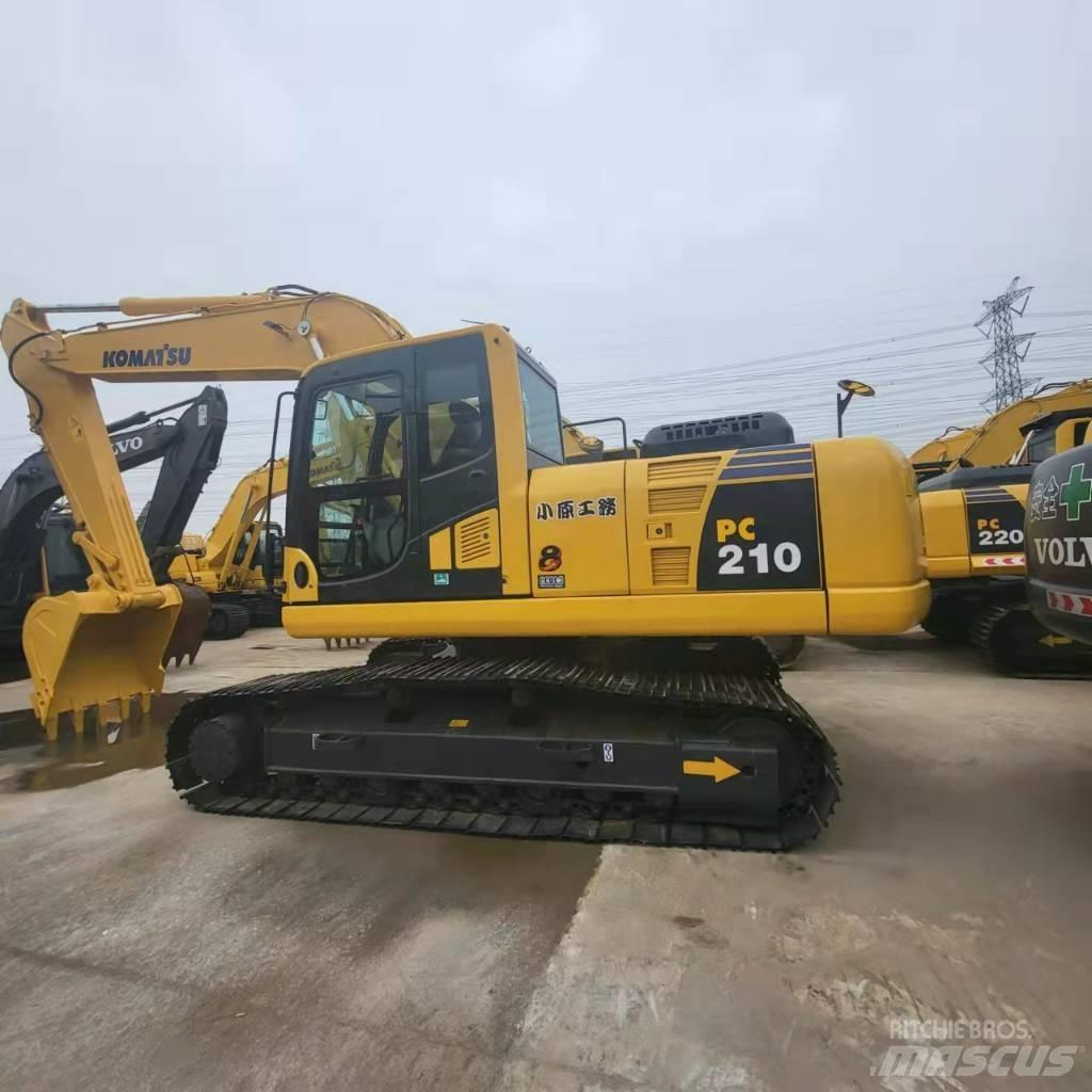 Komatsu PC 210 Crawler excavators
