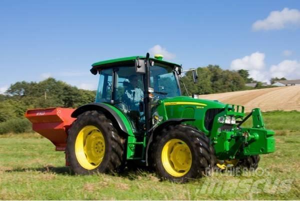 John Deere JD5100R Tractors