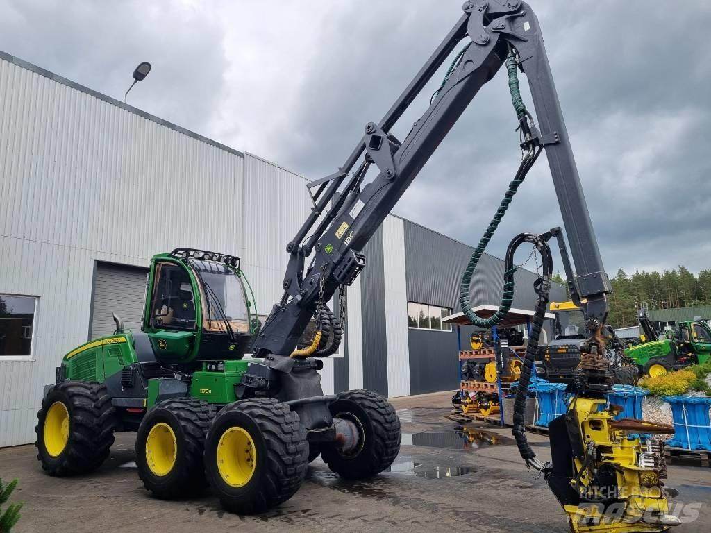 John Deere 1170 G Harvesters