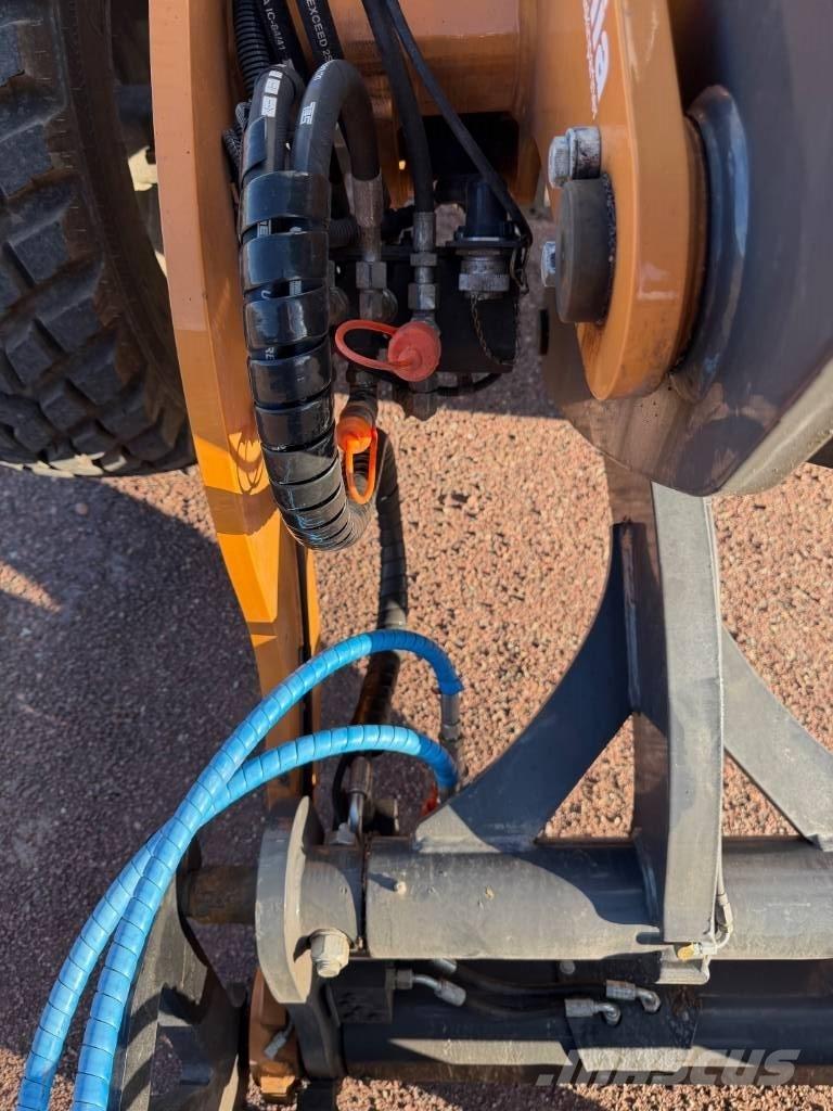 CASE 221 F Evolution Skid steer loaders