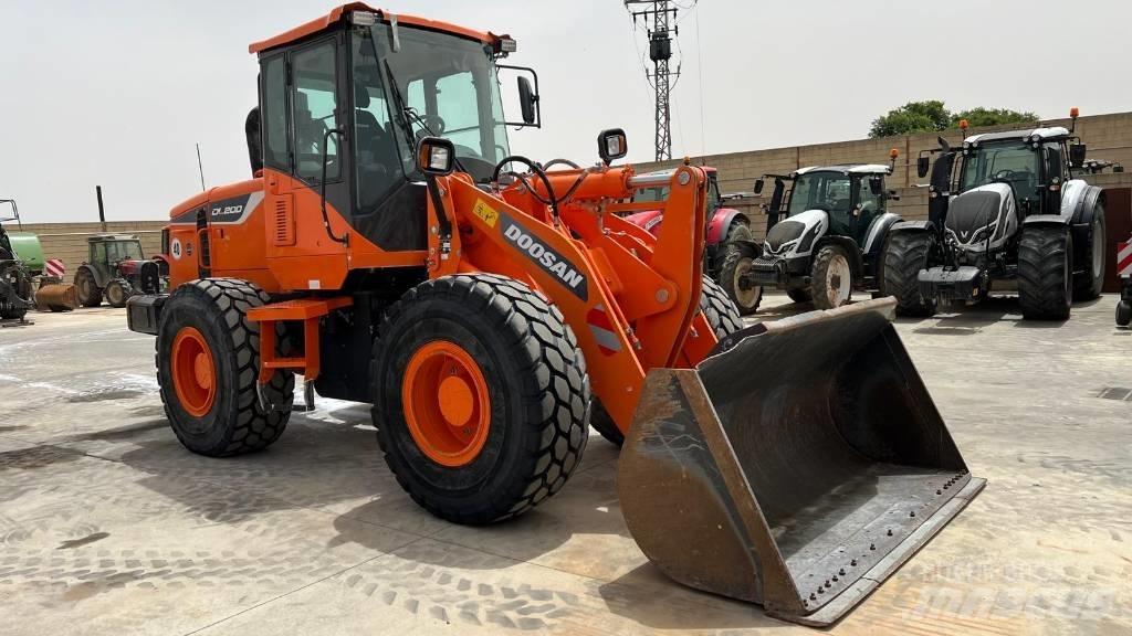 Doosan DL 200-5 Mini loaders