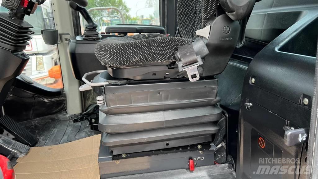 Doosan DL 200-5 Mini loaders