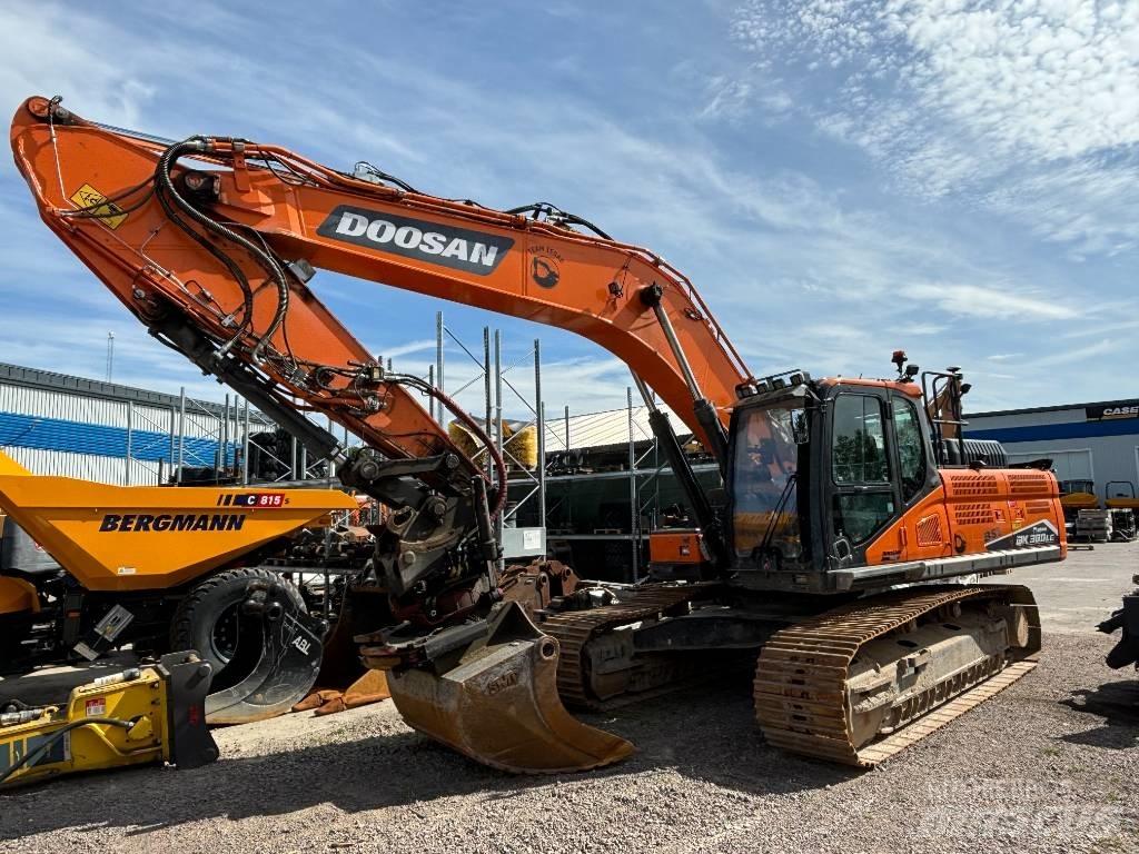 Doosan DX 300 LC-7 Crawler excavators