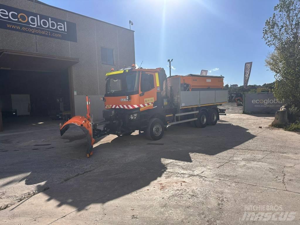 Renault K460 Truck mounted cranes
