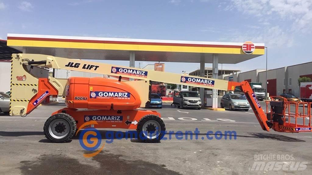 JLG 800 AJ Articulated boom lifts