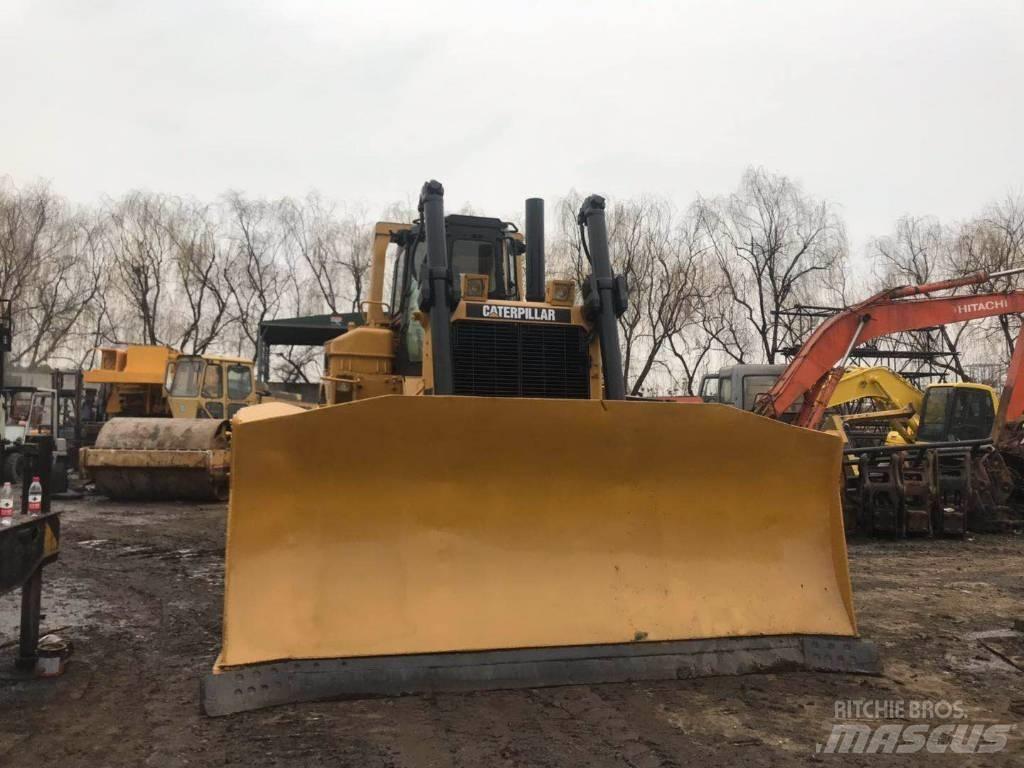 CAT D8N Crawler dozers