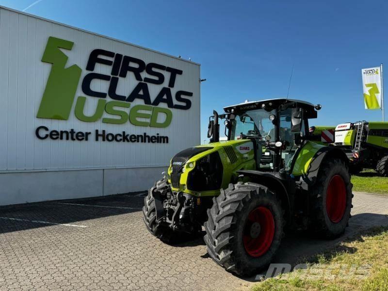 CLAAS AXION 870 Tractors