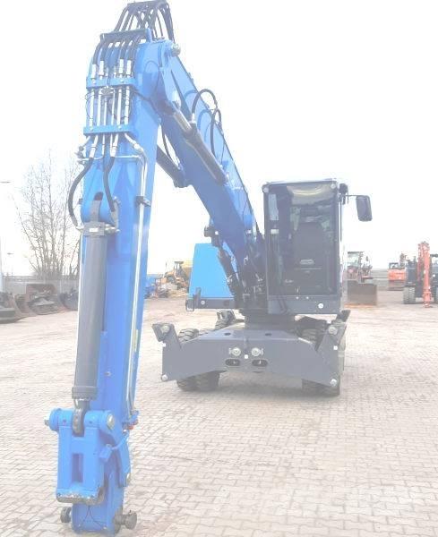 Fuchs MHL 320 F Waste / industry handlers