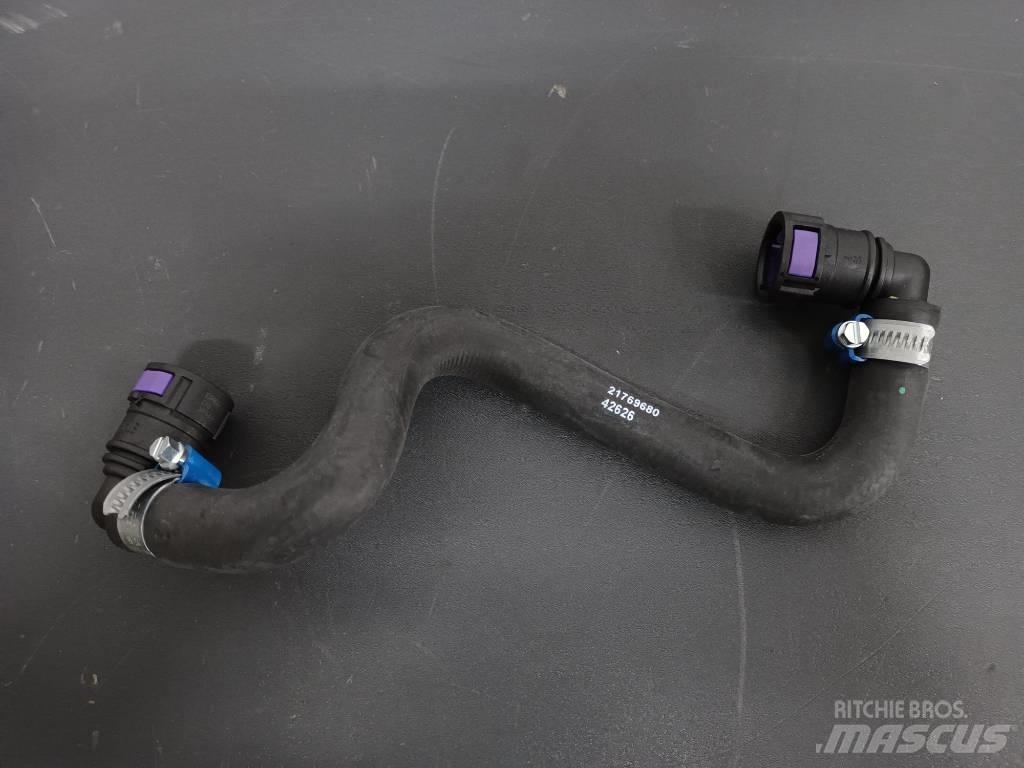 Volvo HOSE 21769680 Engines