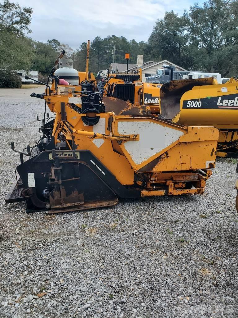 LeeBoy 1000 Asphalt pavers