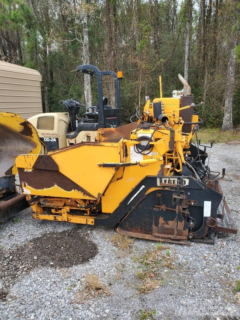 LeeBoy 1000 Asphalt pavers
