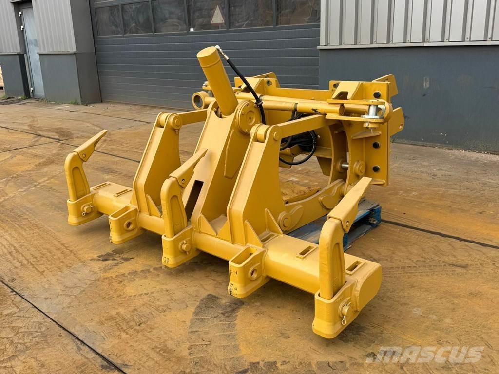 Volvo G930B Other components