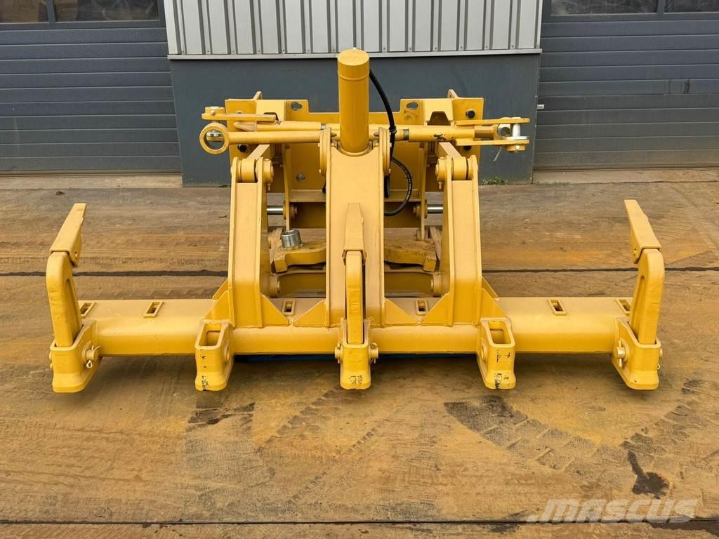 Volvo G930B Other components