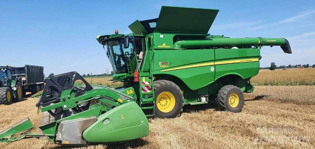 John Deere S 680 i Combine harvesters