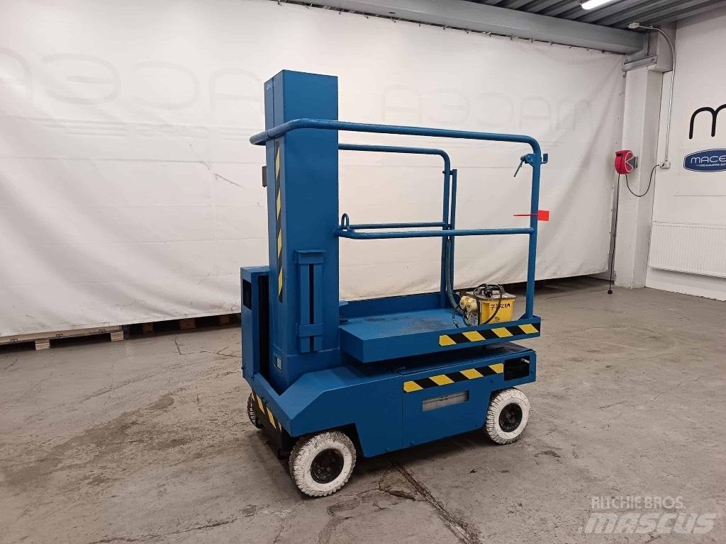 Aichi SV041 Telescopic boom lifts