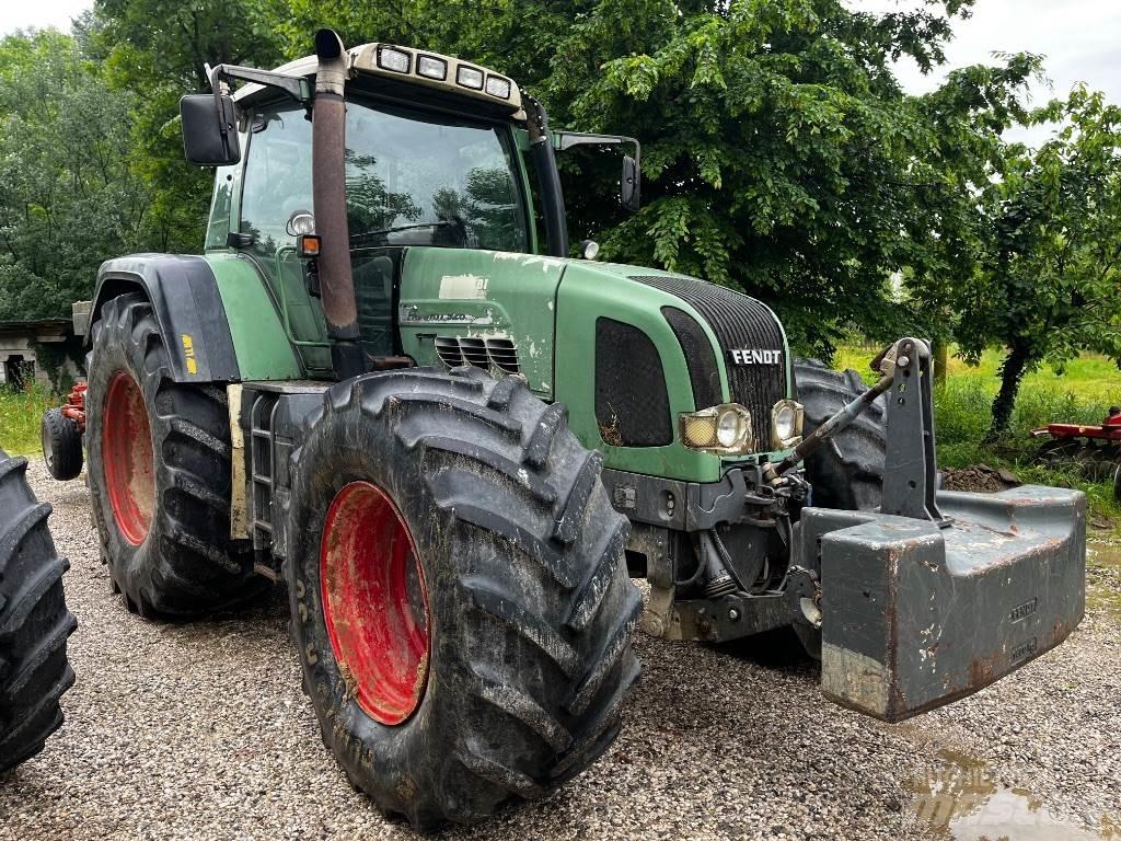 Fendt 926 Vario Tractors
