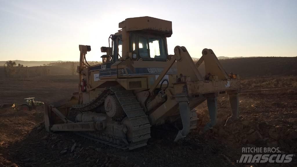 CAT D 7 R Crawler dozers