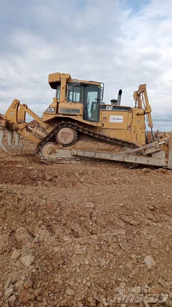 CAT D 7 R Crawler dozers