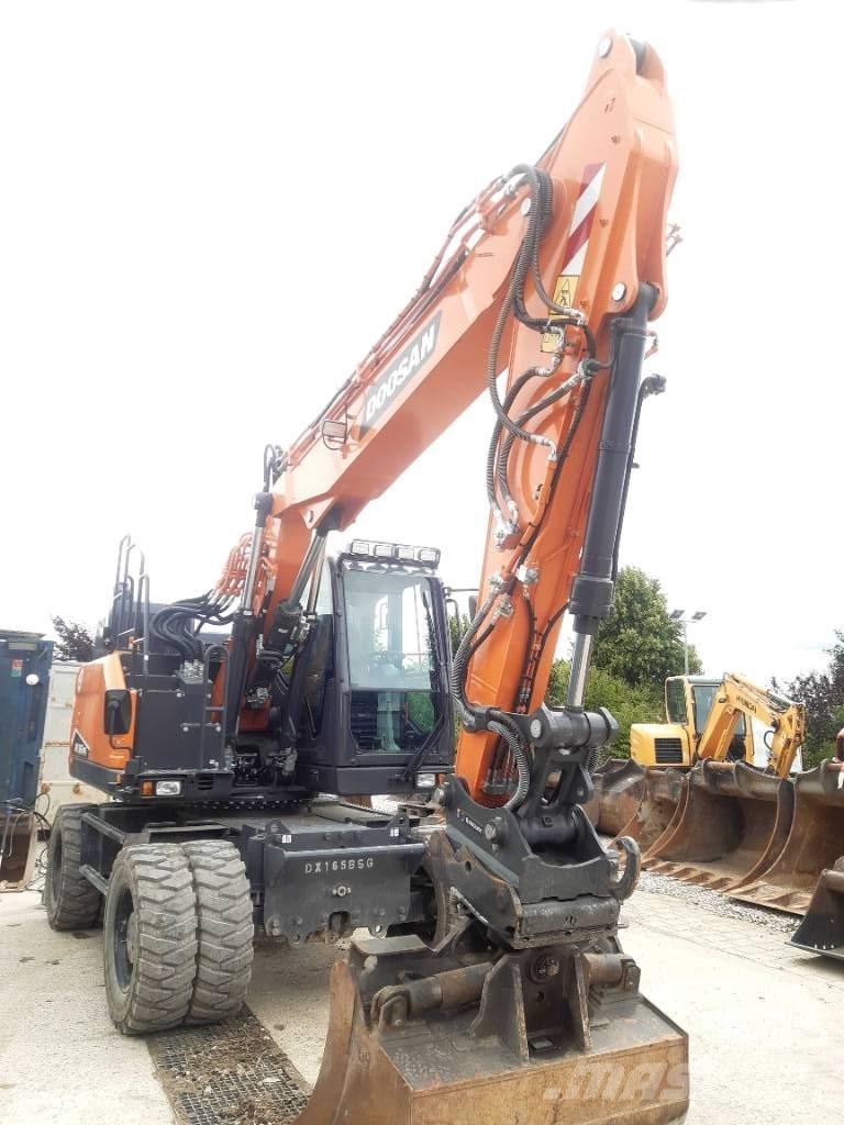 Doosan DX165 WR-7 Wheeled excavators