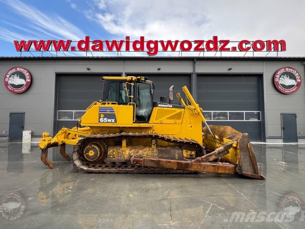 Komatsu D 65 WX-16 Crawler dozers