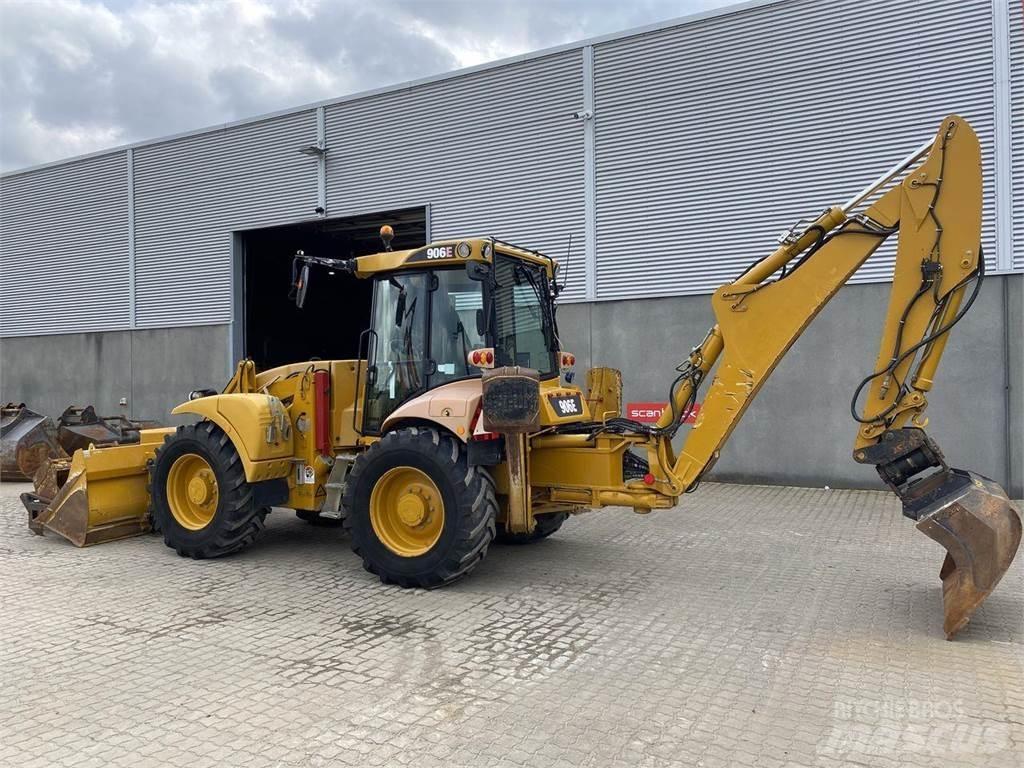 Hydrema 906E Backhoe