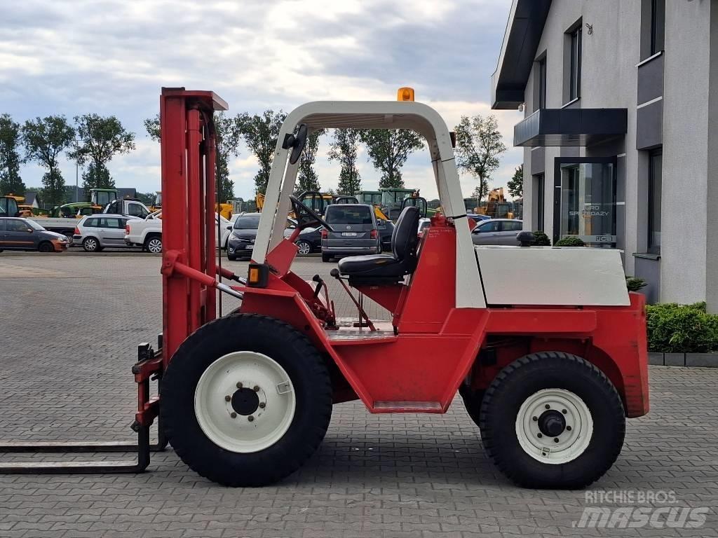 Manitou MC 25 Rough terrain truck