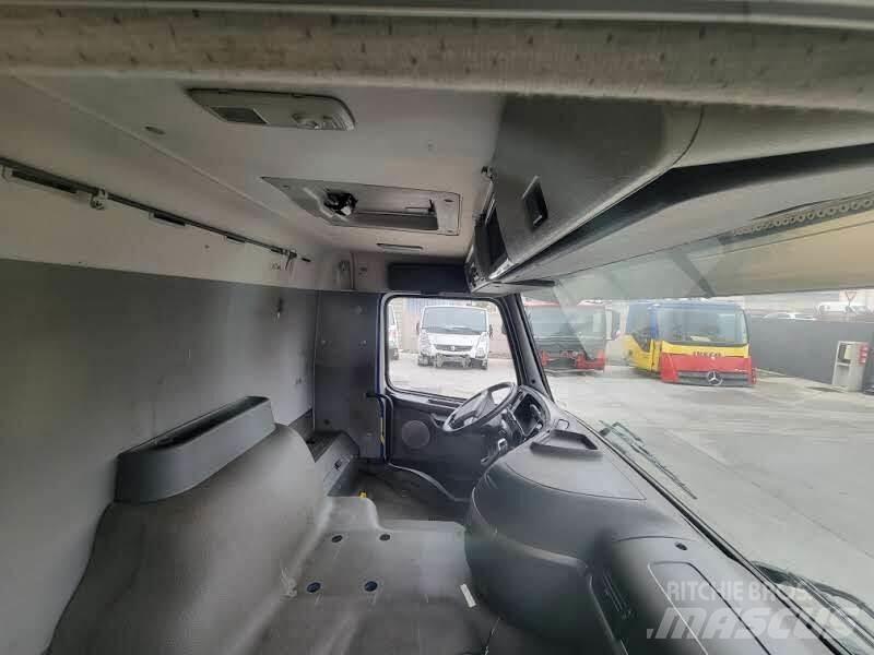 Volvo FL Cabins and interior