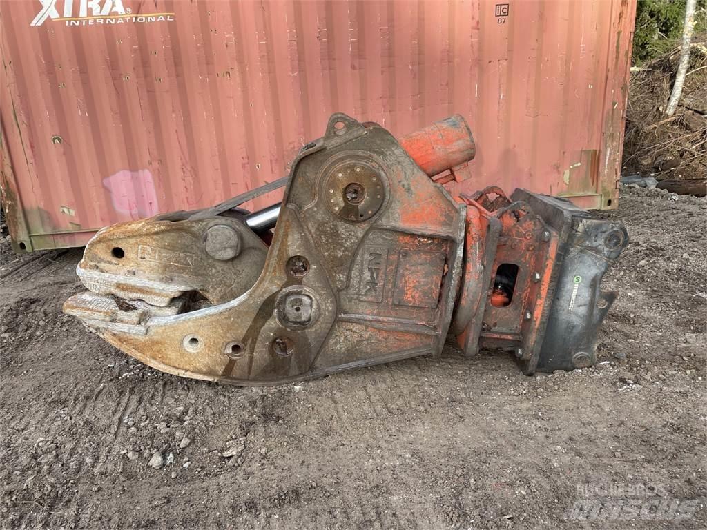 NPK U-31 JXR Crushers