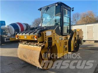 CAT CB 44 B Twin drum rollers