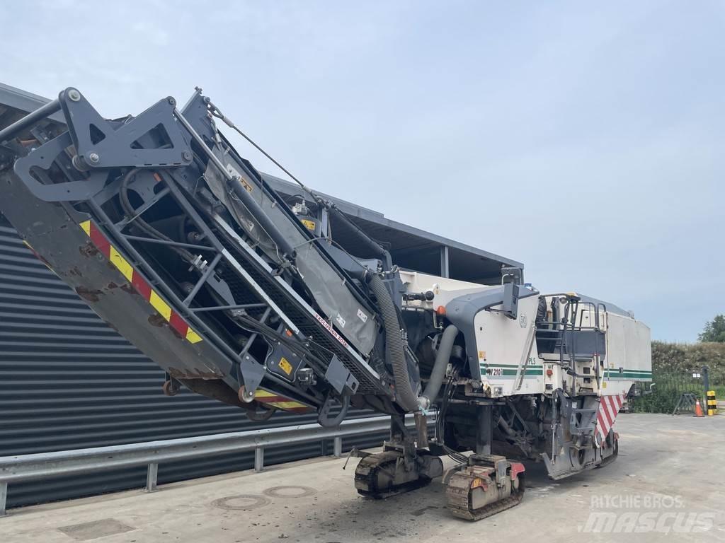Wirtgen W 210 I Asphalt cold milling machines