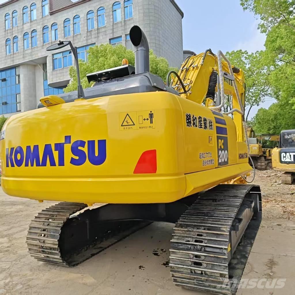 Komatsu PC 200-8 Crawler excavators