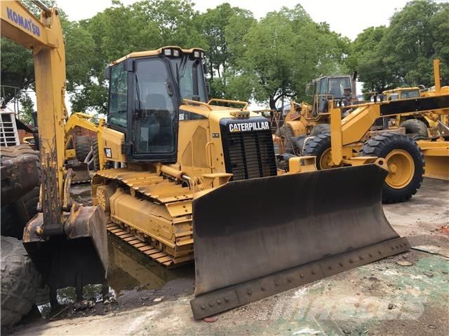 CAT D5K Crawler dozers