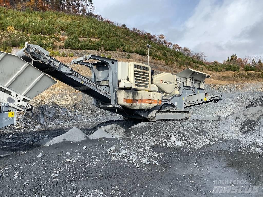 Metso LT106 Mobile crushers
