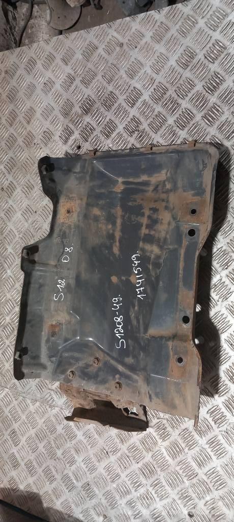 Scania 94 D.    1741549 Chassis and suspension