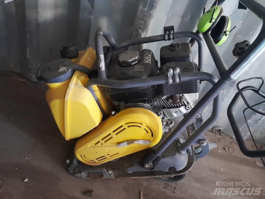 Atlas Copco LF 75 Plate compactors