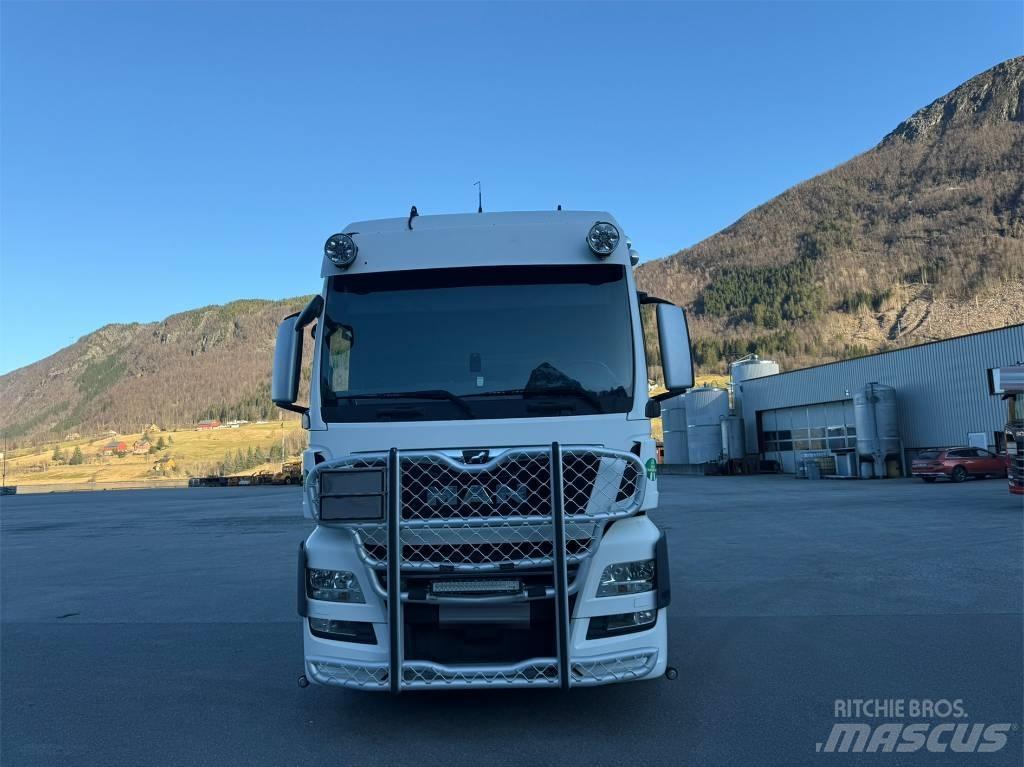MAN TGX 26.640 6x4 Prime Movers