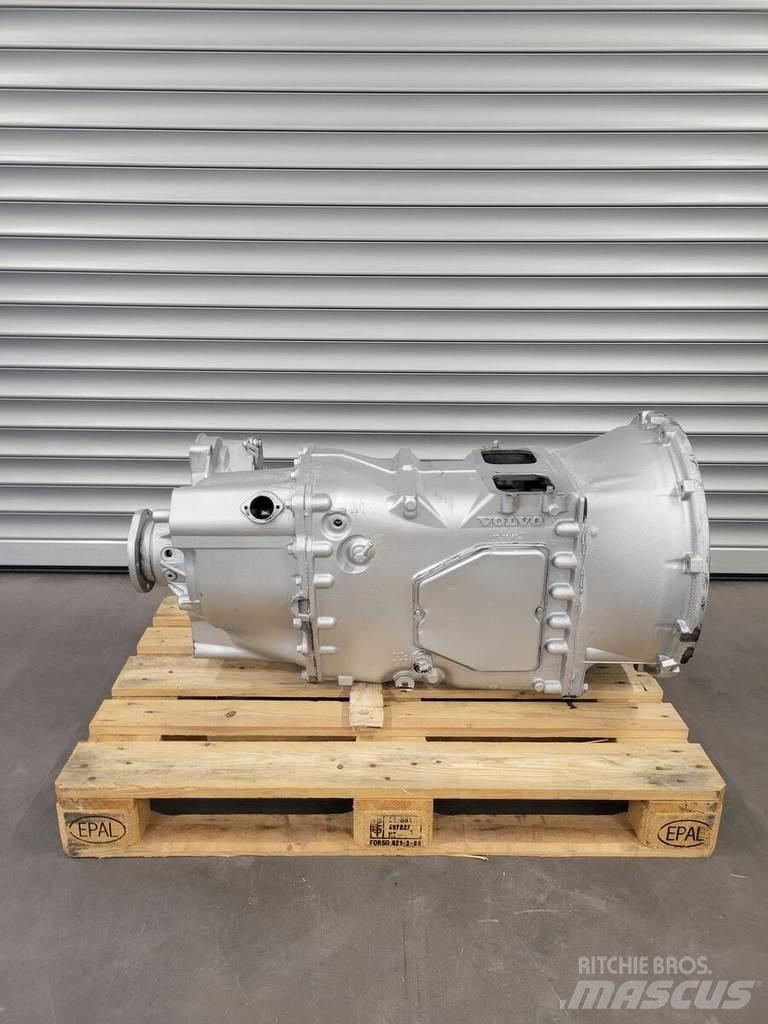Volvo VT2814B Gearboxes