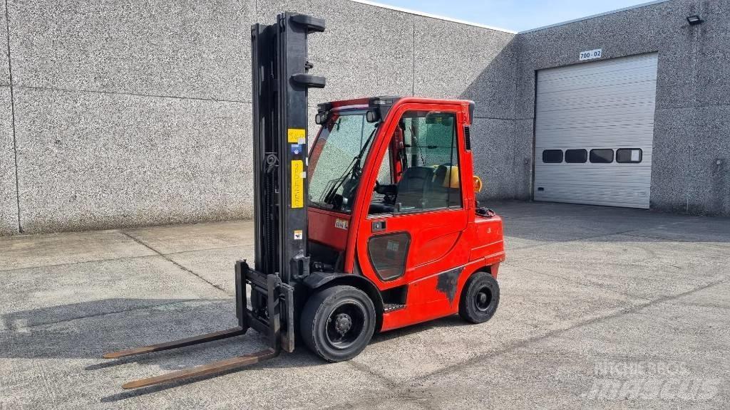 Hyster H 3.00 FT LPG trucks