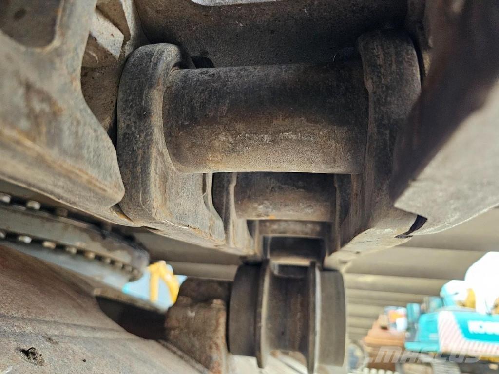 Liebherr R934C Crawler excavators