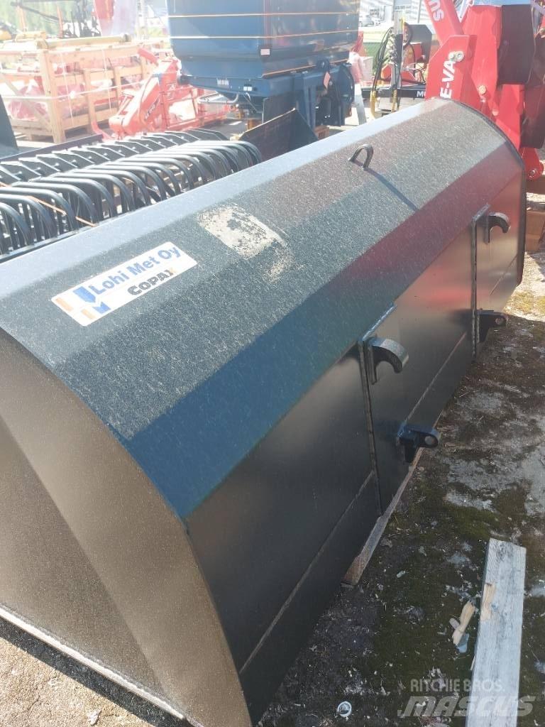Hakki Kauha Front loader accessories