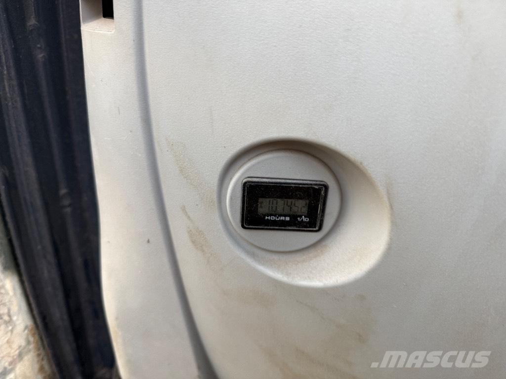 Kobelco SK 75 SR Mini excavators  7t - 12t