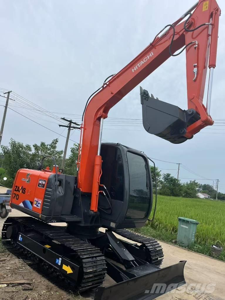 Hitachi ZX 70 Crawler excavators