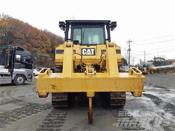 CAT D8T Crawler dozers